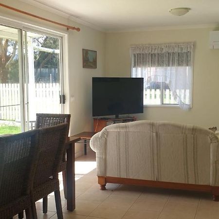 Dixiglen Farm Bed & Breakfast Dixons Creek Luaran gambar