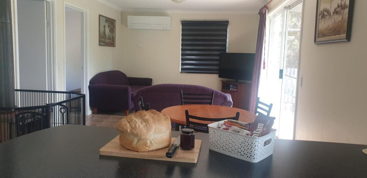 Dixiglen Farm Bed & Breakfast Dixons Creek Luaran gambar